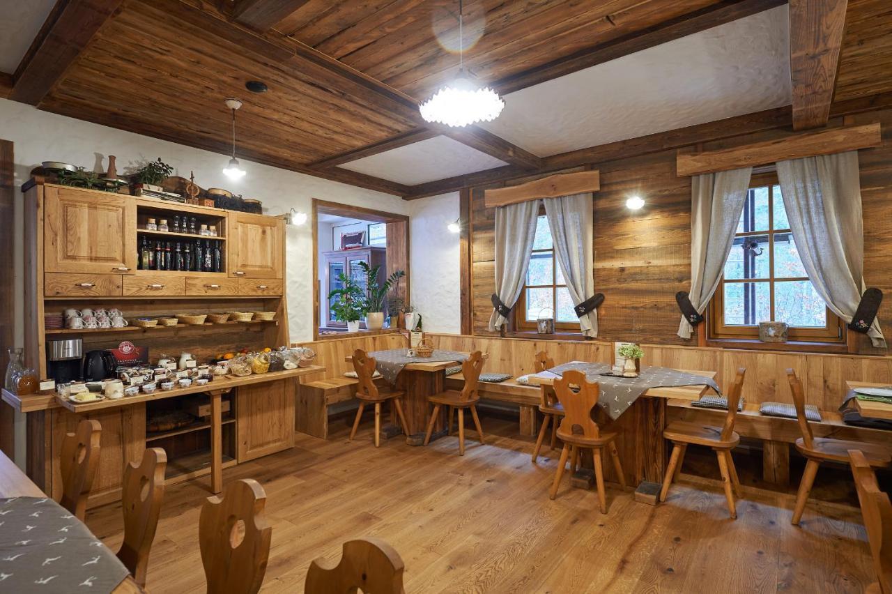 Solčava Eko Hisa-Eco House Na Razpotju酒店 外观 照片