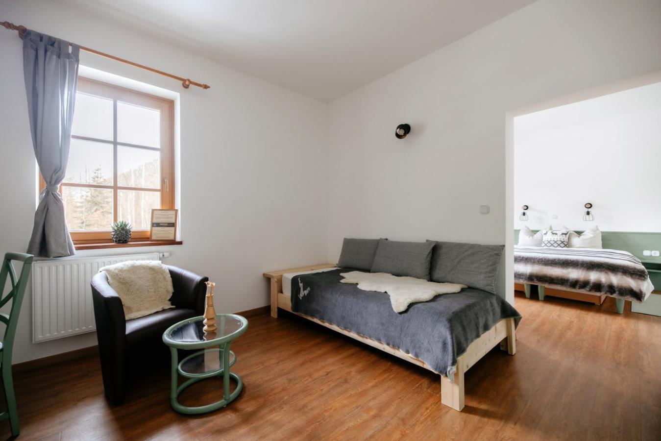 Solčava Eko Hisa-Eco House Na Razpotju酒店 外观 照片